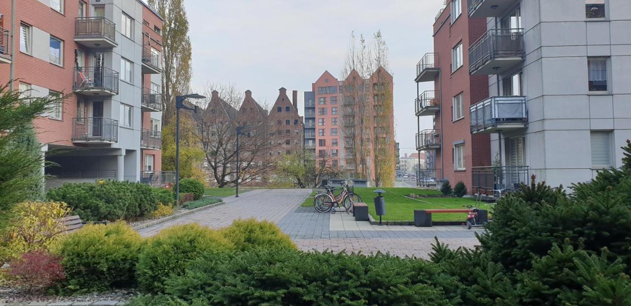 Appartement Apartament Pod Trzema Niebieskimi Kaczorami à Gdańsk Extérieur photo